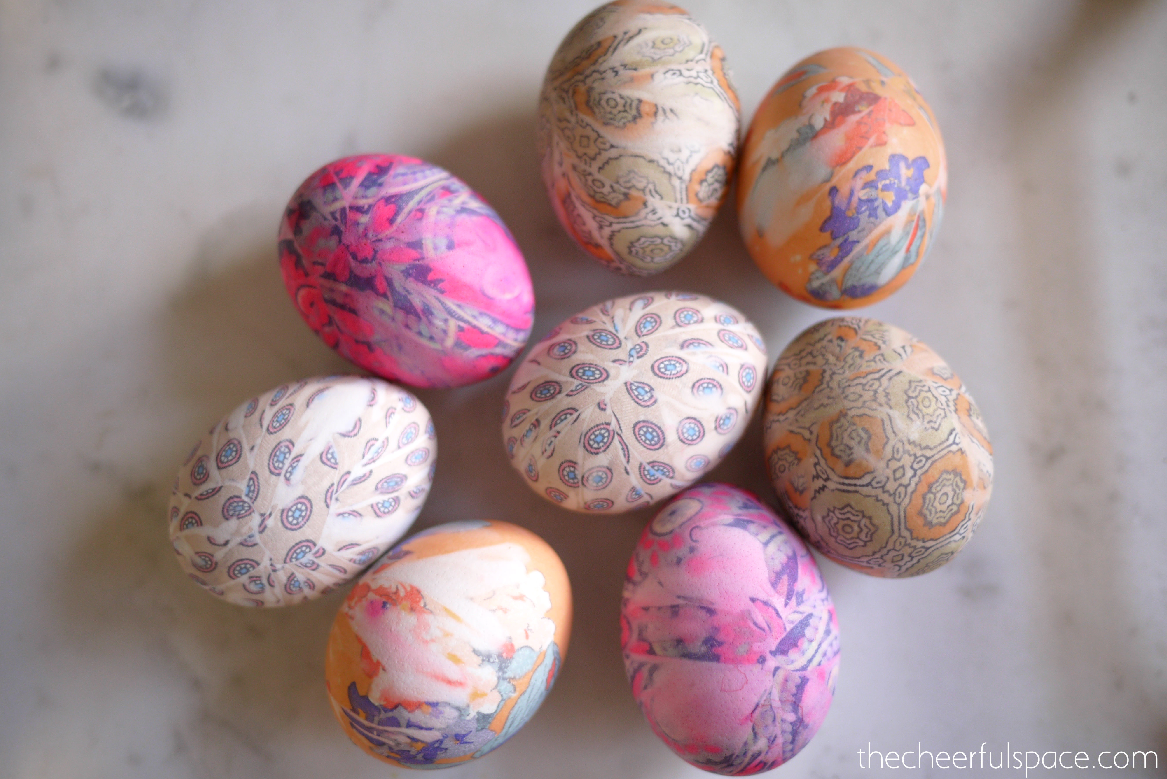 silk-tie-dyed-easter-eggs-25